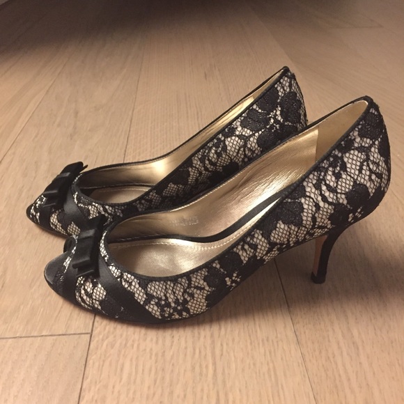 Ann Taylor Shoes - Ann Taylor Monique Lace peep toe heels